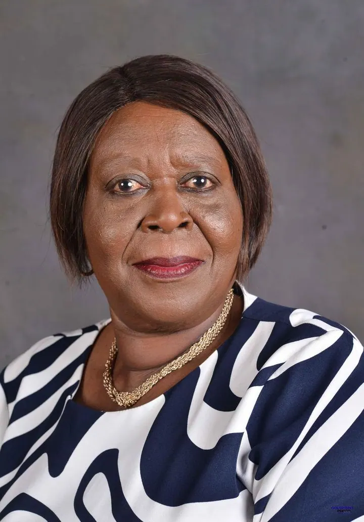 Mrs Murwira, Grade 2 North
